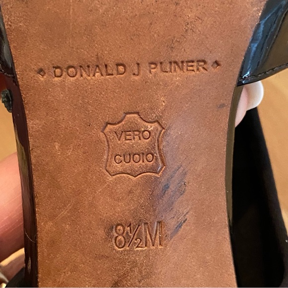 Donald Pliner Vintage Black Patent Heels with Knit Stretch / Open Toe / Size 8.5 - Picture 7 of 7